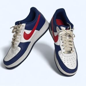 Nike Men's White, Blue, and Red Sneakers